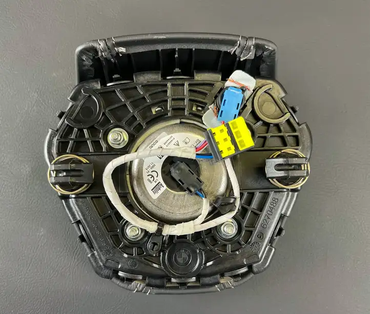 BMW 5 G30 G31 (2016 - ) 33687225903 Подушка безопасности руля — фото 3
