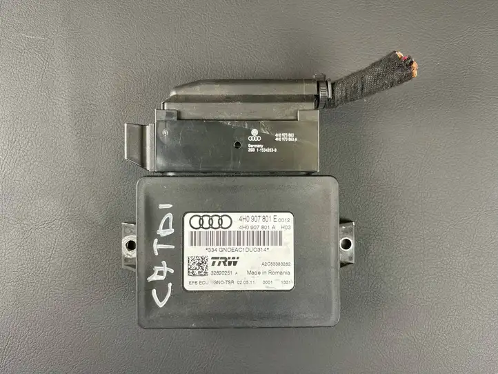 Audi A6 C7 (2011 - 2014) 4H0907801E Блок управления стояночным тормозом — фото 2