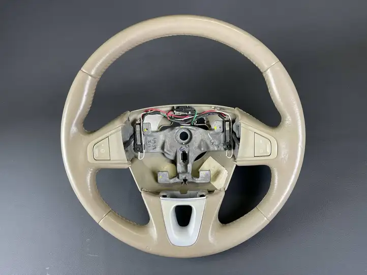 Renault Scenic III - Grand scenic III (2009 - 2016) 4920558 Руль — фото 1