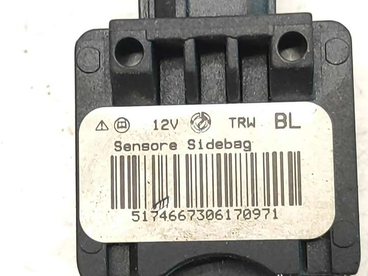 Fiat Croma (2005 - 2011)  51746673 Датчик удара надувных подушек