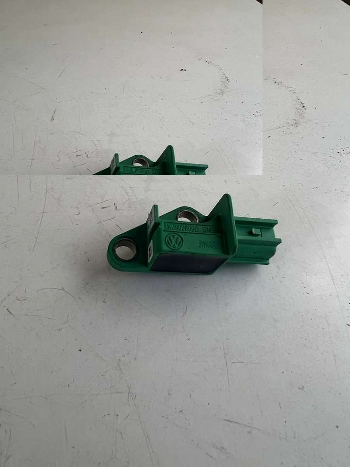 Seat Altea XL (2004 - 2015)  1K0909606D Датчик удара надувных подушек
