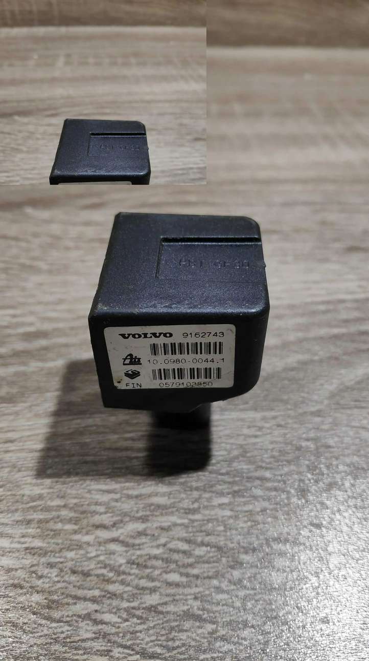 Volvo S80 (2006 - 2009)  9162743 Датчик удара надувных подушек