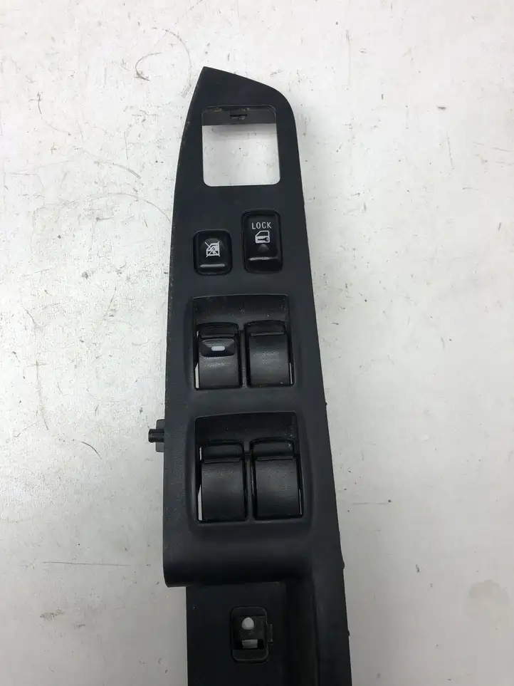 Mitsubishi Outlander (2007 - 2012) 8608A187 Кнопка стеклоподъемников — фото 2