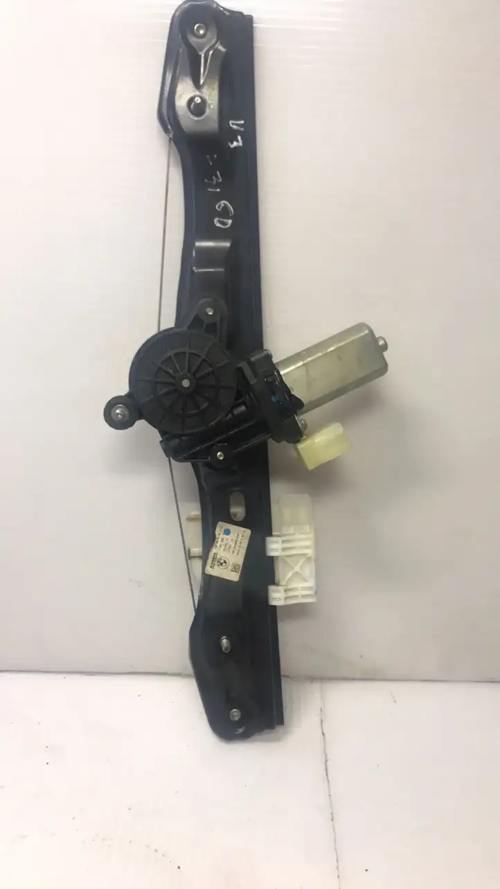 BMW 3 F30 F35 F31 (2012 - 2018) 34000015M09 Стеклоподъемник передней двери (комплект) — фото 2