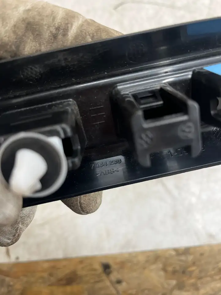 BMW X5 G05 (2018 - ) 7434239 Внутренняя обшивка порога (комплект) — фото 6