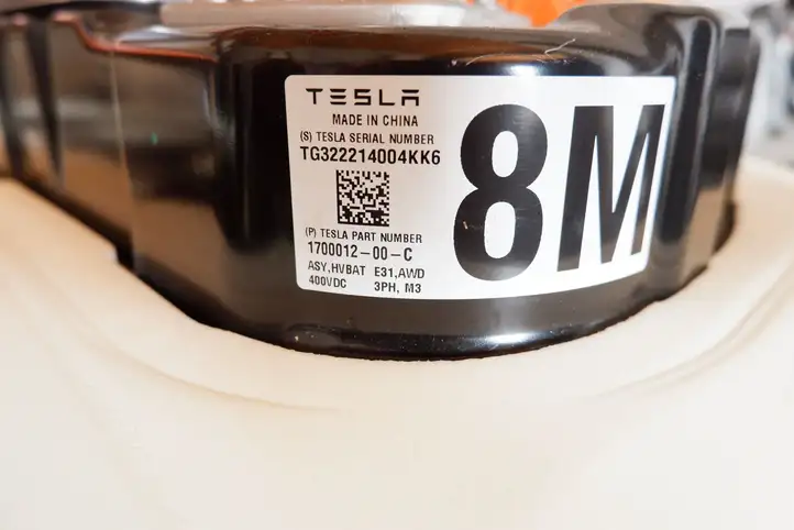 Tesla Model Y (2019 - 2024) 170001200C Модуль аккумуляторной батареи гибридного автомобиля / электромобиля — фото 2