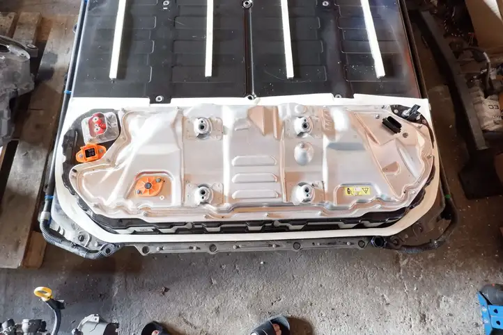 Tesla Model Y (2019 - 2024) 170001200C Модуль аккумуляторной батареи гибридного автомобиля / электромобиля — фото 10