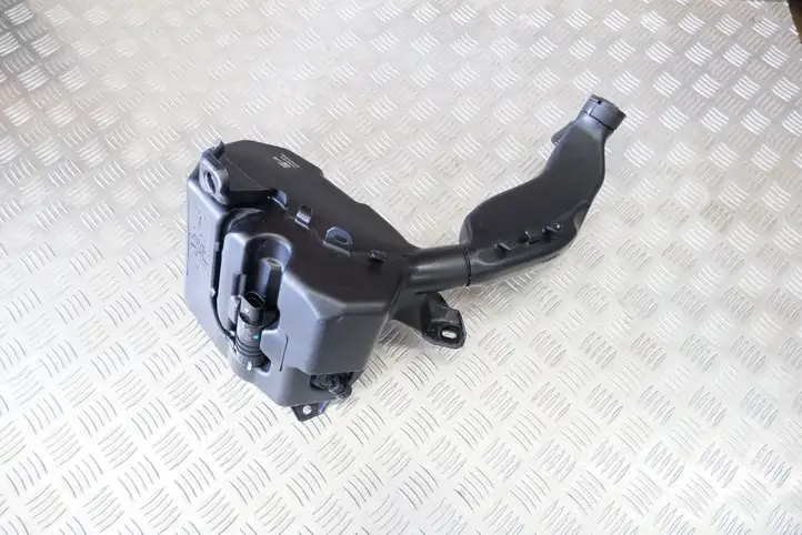 Tesla Model Y (2019 - 2024) 160794800B Бачок омывателя стекла — фото 2