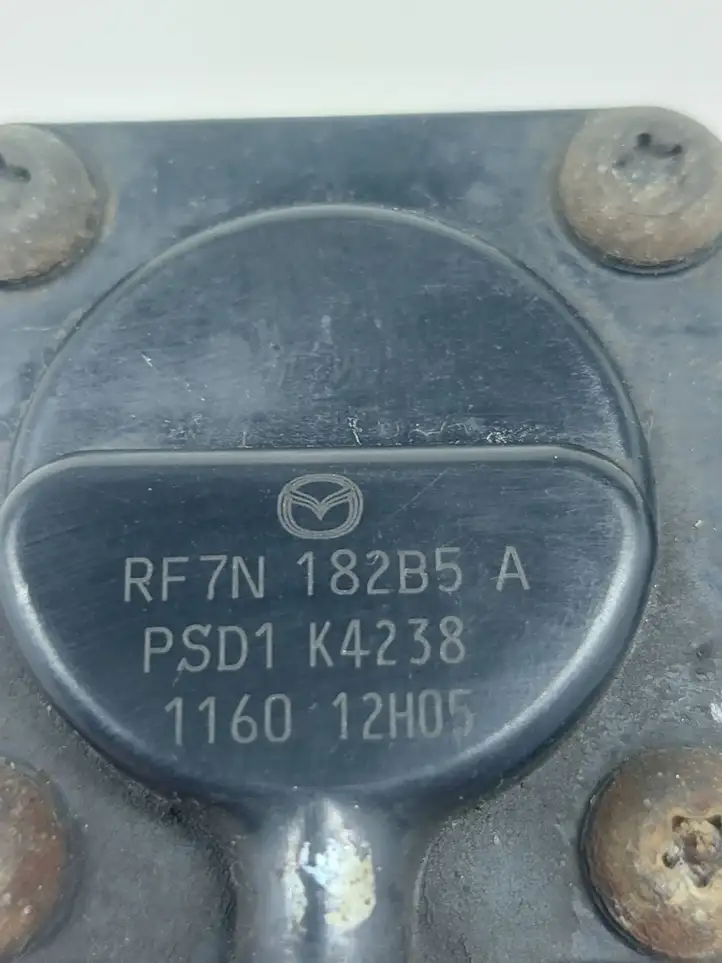 Mazda 5 (2005 - 2010) RF7N182B5A Датчик давления выхлопных газов — фото 3