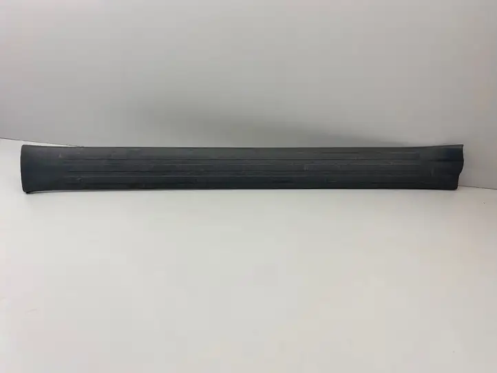 Toyota Land Cruiser (J120) (2002 - 2009) 6791360080 Внутренняя отделка переднего порога — фото 1