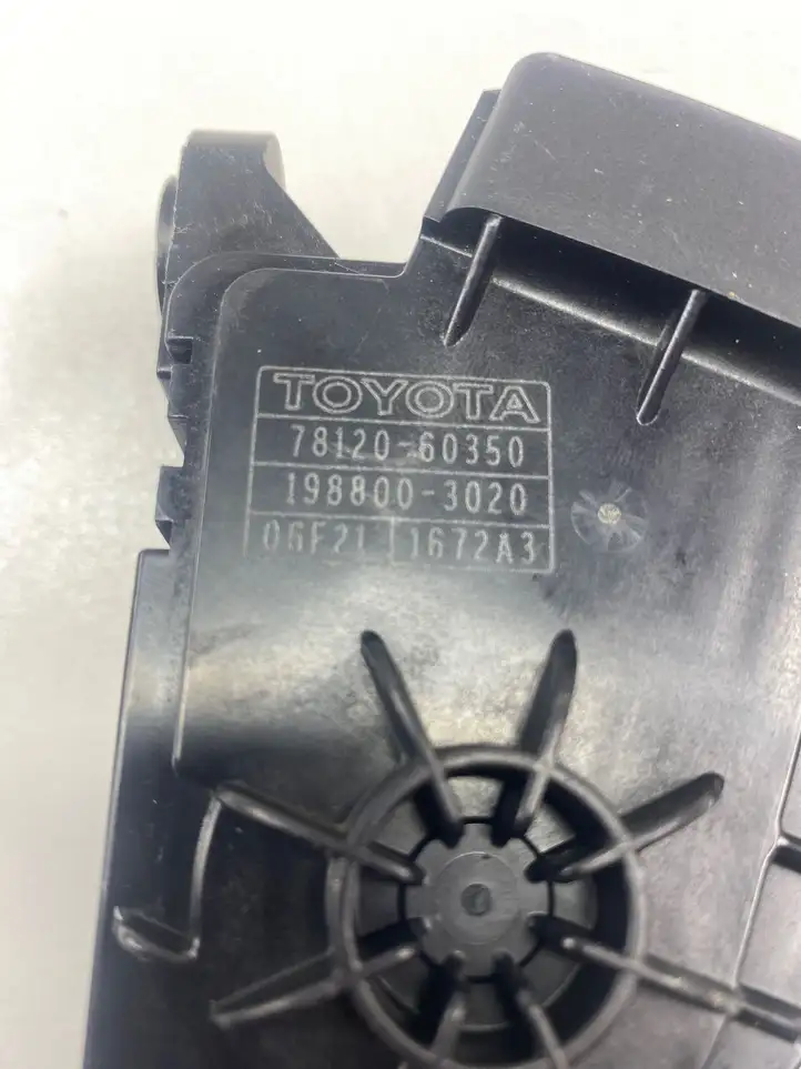 Toyota Land Cruiser (J120) (2002 - 2009) 7812060350 Педаль акселератора — фото 5