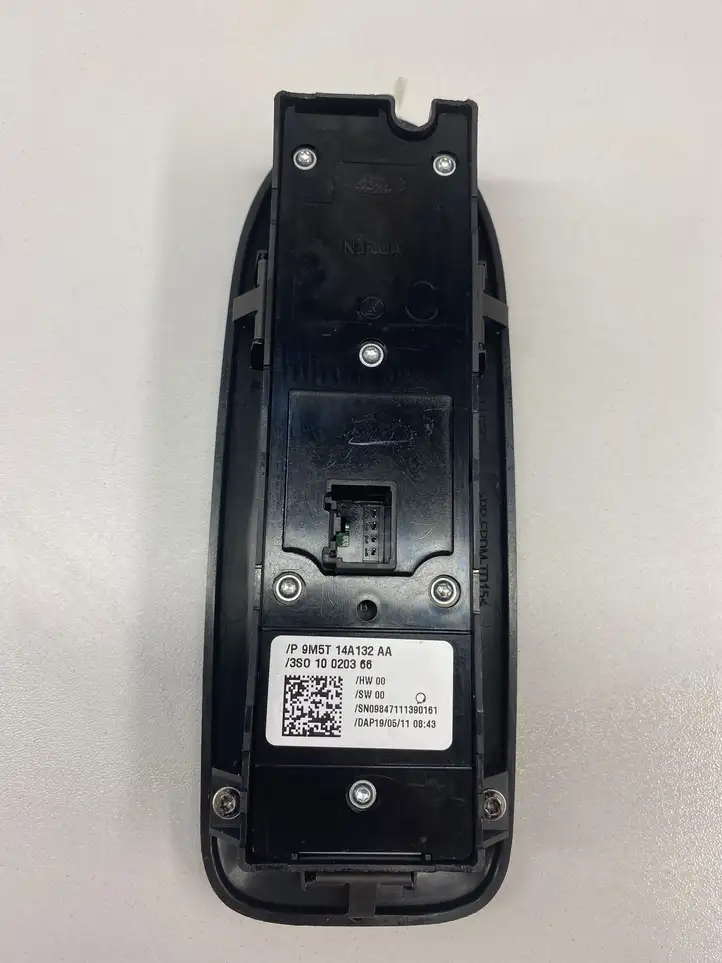 Ford Kuga I (2008 - 2012) N3RUA Кнопка стеклоподъемников — фото 3