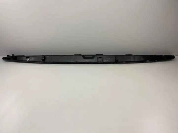 Toyota Land Cruiser (J120) (2002 - 2009) 5216160030 Отделка порога багажника — фото 2