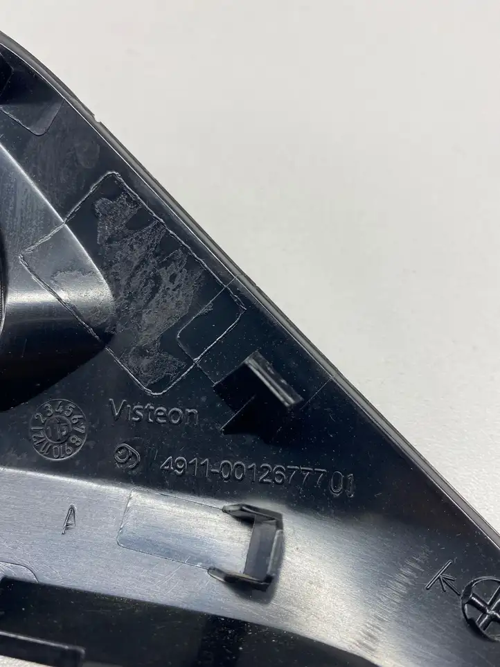Peugeot 208 (2012 - 2015) 491100128777 Прочая отделка передней двери — фото 3
