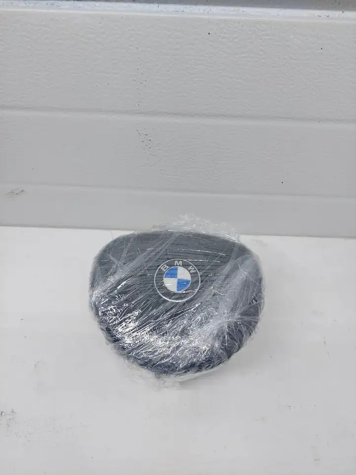 BMW 1 E81 E87 (2004 - 2011) 33677051501K Подушка безопасности руля — фото 3