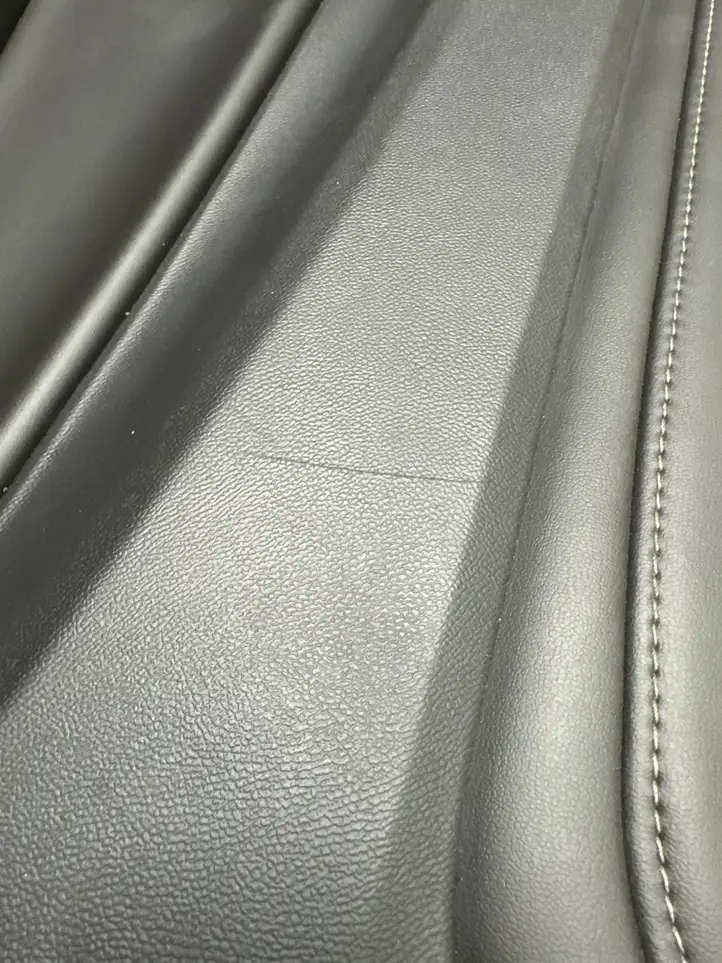 Chevrolet Camaro (2015 - 2018) 84031825 Обшивка передней двери — фото 6