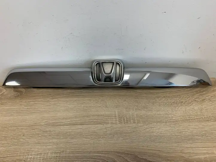 Honda CR-V (2006 - 2009) 74890SWWE010M1 Подсветка номера — фото 1
