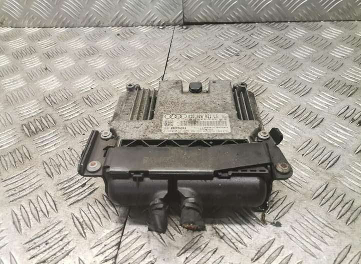 Audi A3/S3 8P (2004 - 2008)   Блок управления двигателя