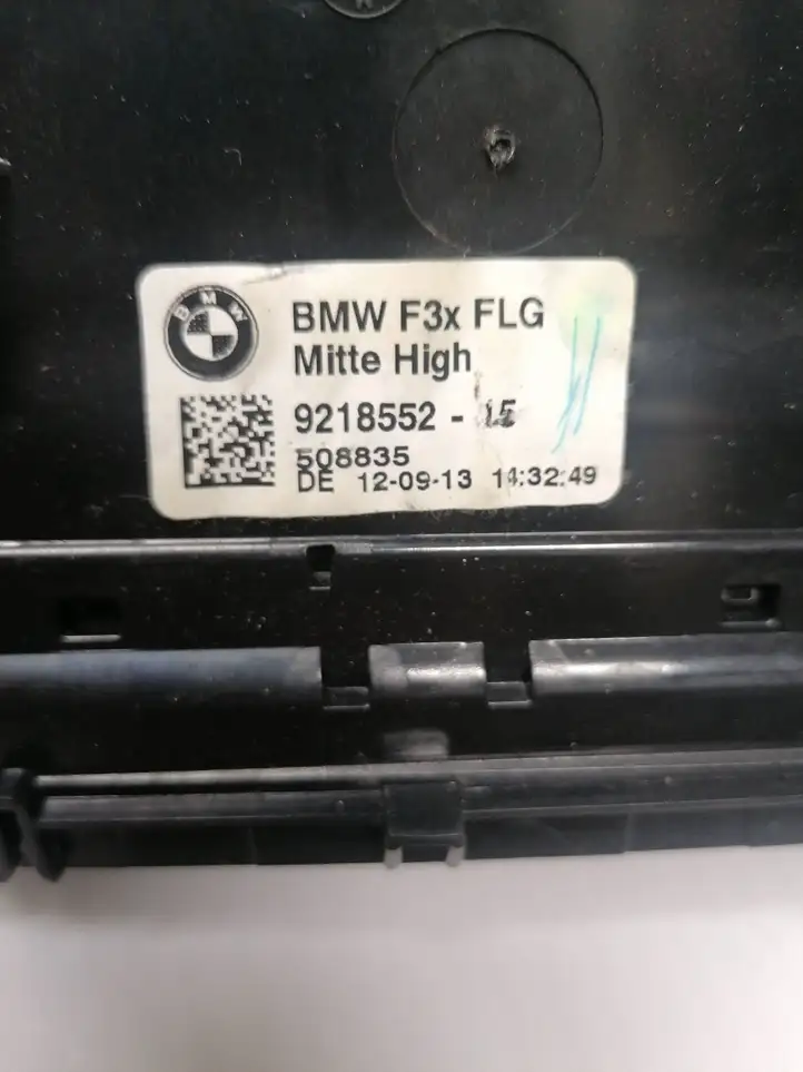 BMW 3 F30 F35 F31 (2012 - 2018) 9218552 Центральный воздушный дефлектор — фото 4