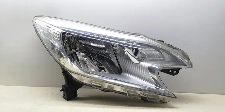 Nissan (2014 - 2016) 89907546 Передняя фара — фото 1