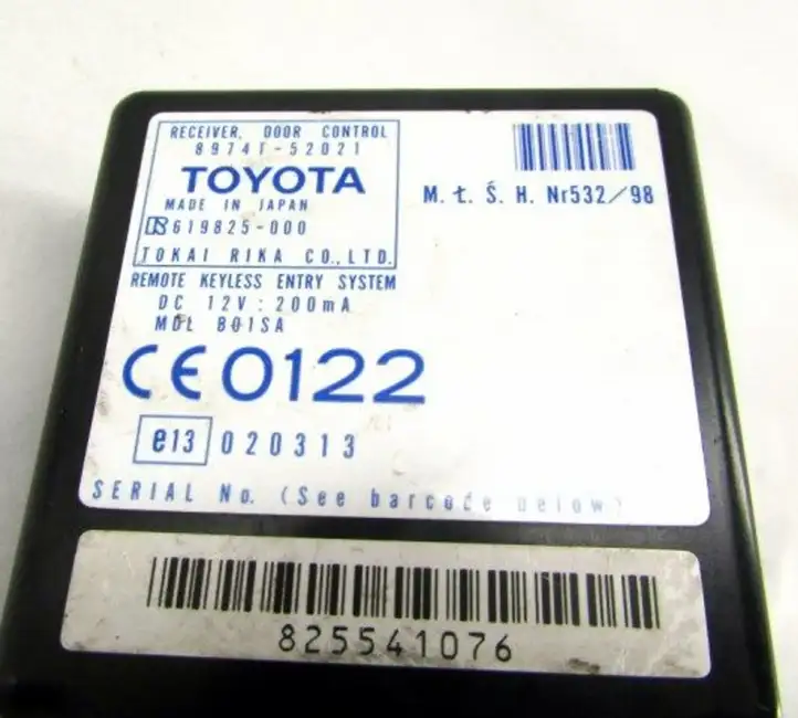 Toyota Yaris (1999 - 2003) Блок иммобилайзера — фото 2