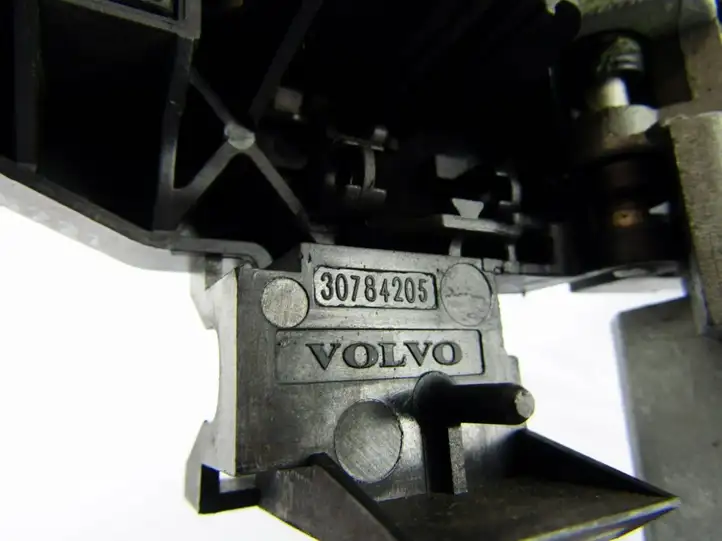 Volvo V70 (2004 - 2007) Наружная ручка задней двери — фото 2