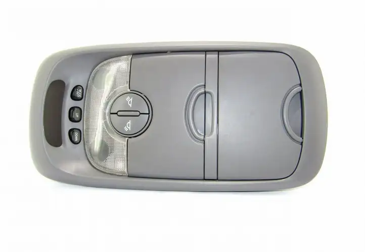 Kia Sorento (2002 - 2006) Плафон салона — фото 9