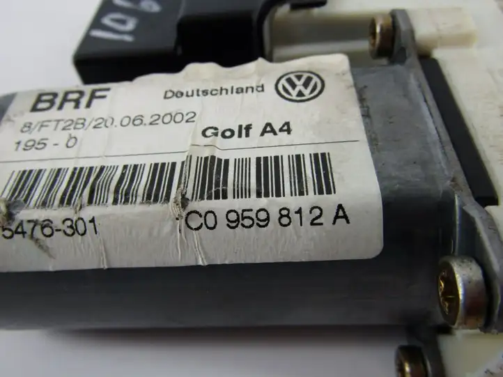 Volkswagen Golf IV (1998 - 2005) Стеклоподъемник задней двери — фото 1