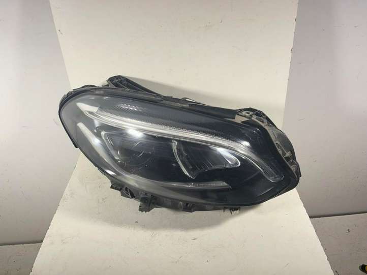 Mercedes-Benz B-class W246 (2014 - 2018)  A2469067001 Передняя фара