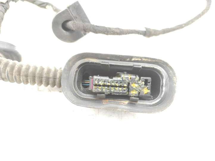 Audi A2 (1999 - 2007)  8Z0971687E Проводка задних дверей