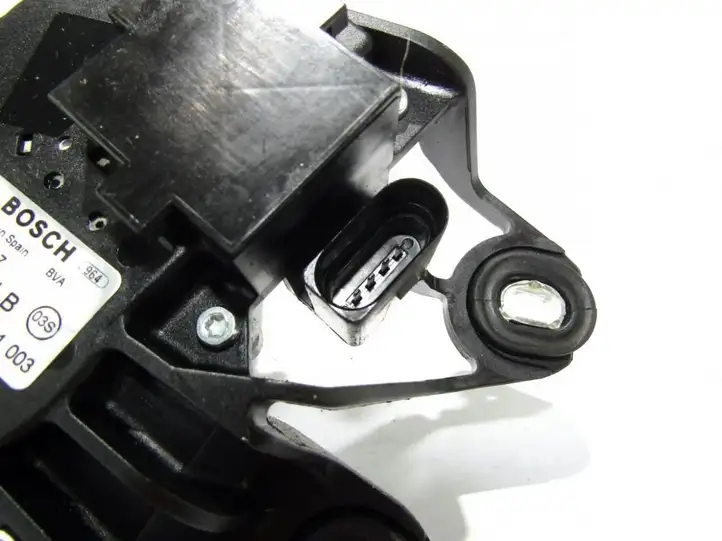 Volkswagen Golf VI (2009 - 2013) Двигатель стеклоочистителя заднего стекла — фото 4