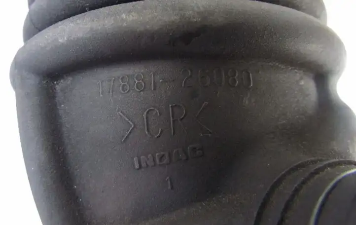 Toyota RAV 4 (XA30) (2006 - 2016) Трубка подачи воздуха — фото 1