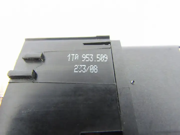 Volkswagen Caddy (2004 - 2010) Включатель аварийных фонарей — фото 4