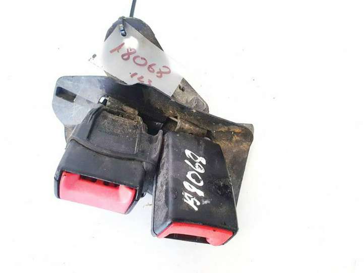 Audi A6 (2004 - 2008)  4f0857739d Задний средний замок ремня