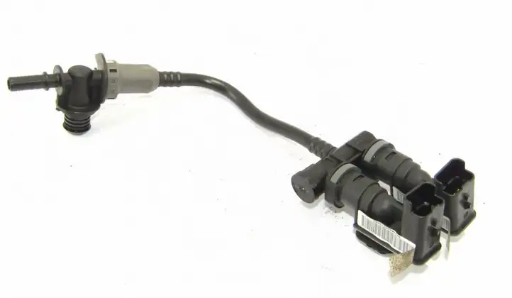 Peugeot 508 (2010 - 2014) Датчик давления масла двигателя — фото 1