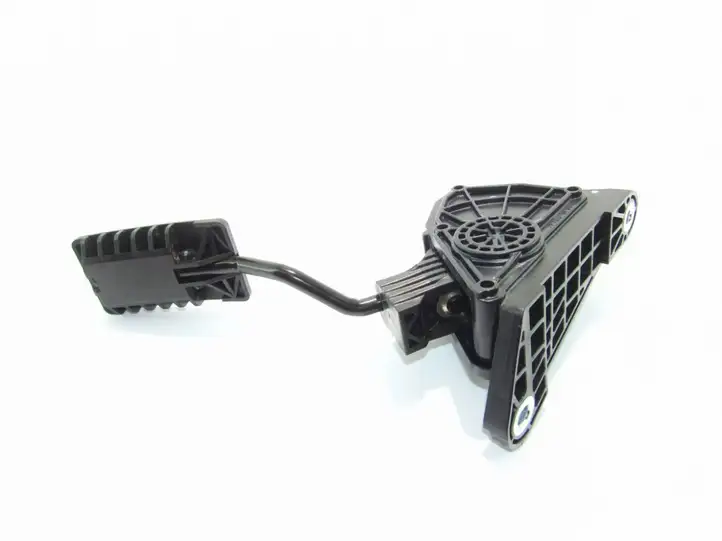 Honda CR-V (2006 - 2009) Педаль акселератора — фото 3