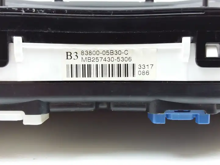 Toyota Avensis T250 (2006 - 2009) 8380005B30C Спидометр — фото 6