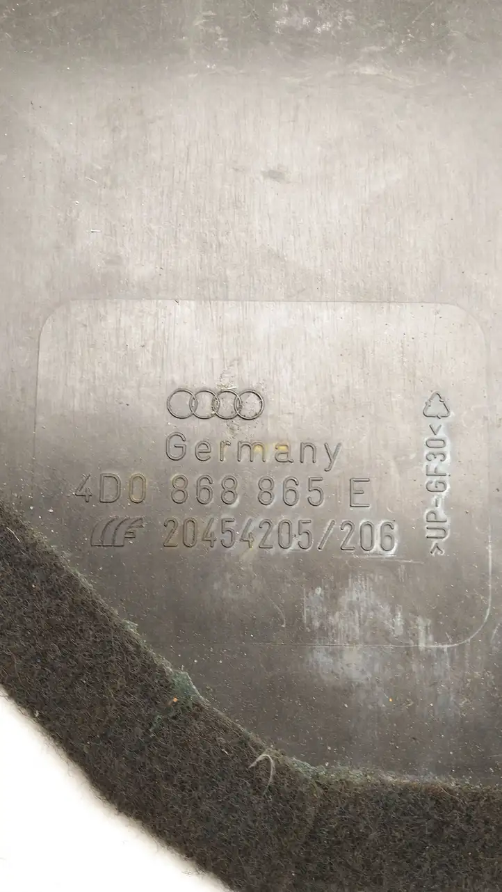 Audi A8 S8 D2 4D (1999 - 2002) 4D0868865E Прочие детали салона — фото 3