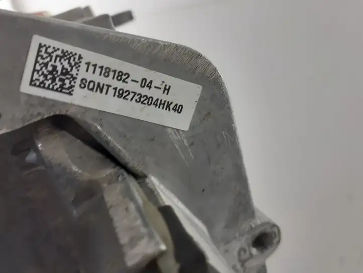 Tesla Model 3 (2017 - 2023) 110033400D Прочие блоки управления — фото 4