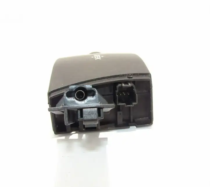Ford Focus C-MAX (2003 - 2010) Кнопки на рулевом колесе — фото 3