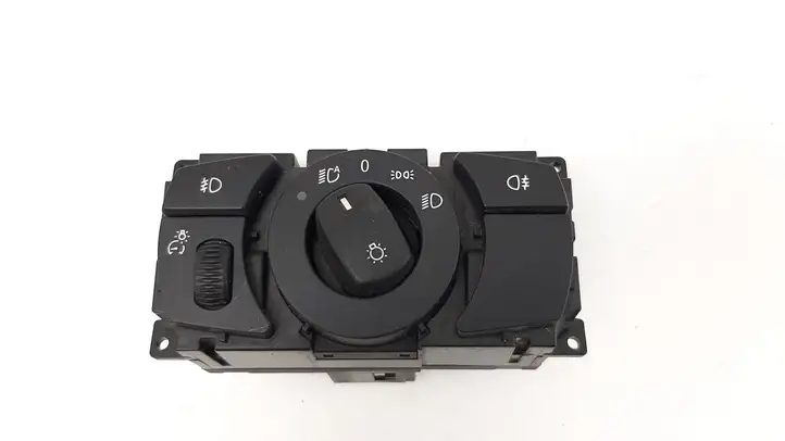 BMW 5 E60 E61 (2004 - 2010) 6925288 Включатель фонарей — фото 1