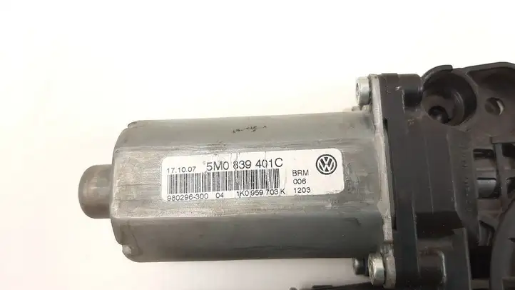 Volkswagen Golf Plus (2004 - 2008) 5M0839401C Стеклоподъемник задней двери — фото 3