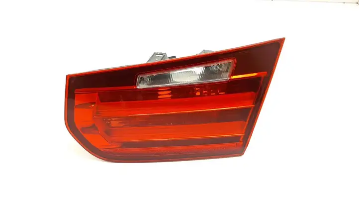 BMW 3 F30 F35 F31 (2012 - 2018) 7259916 Задний фонарь в крышке багажника — фото 1