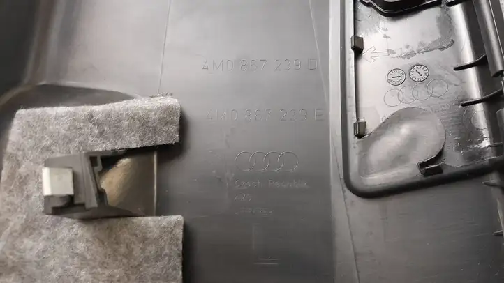 Audi Q7 4M (2015 - ) 4M0867239D Нижняя обшивка стойки B — фото 3