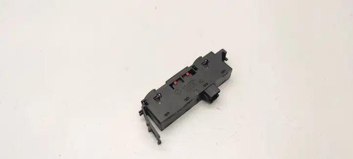 BMW 3 E46 (1998 - 2005) 61318381518 Кнопка стеклоподъемников — фото 4