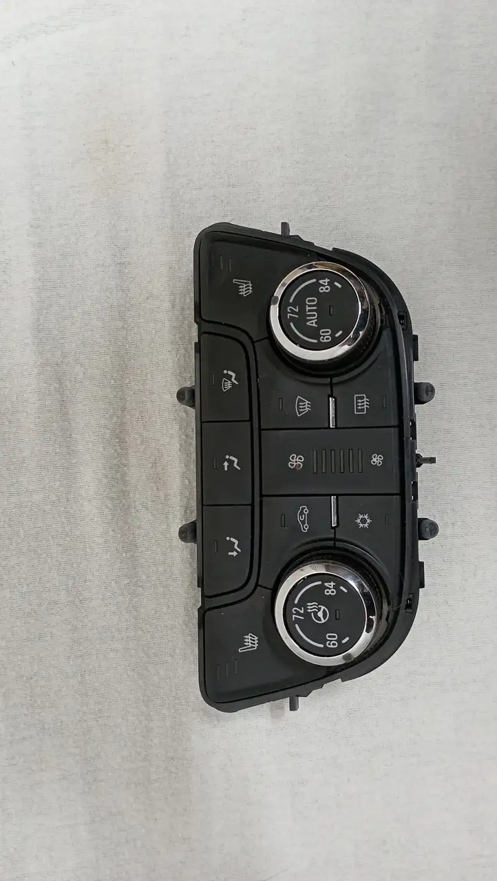 Buick Encore II (2019 - ) 39082867 Блок управления климат-контролем — фото 1