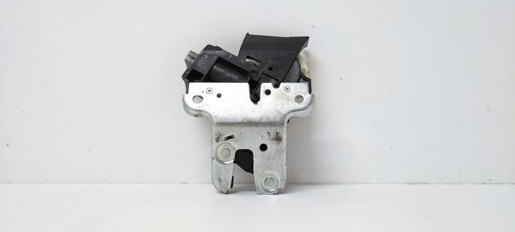 Volkswagen PASSAT B6 (2005 - 2010)  4F5827505D Замок задней крышки