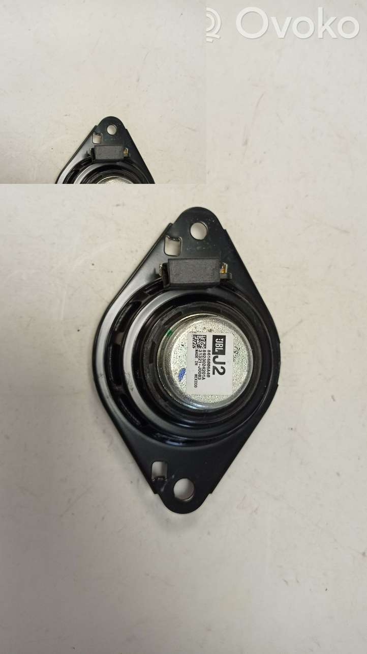 Toyota Sienna XL40 IV (2021 - )  8616006A40 Громкоговоритель (громкоговорители) в задних дверях