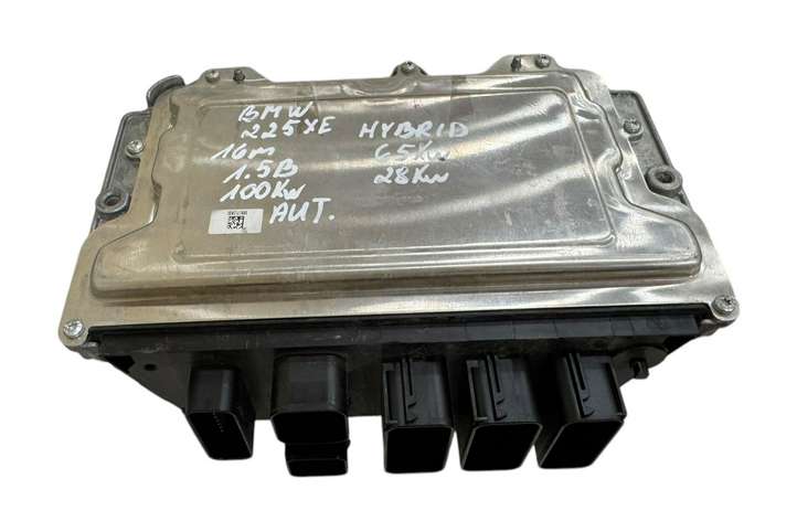 BMW 2 F46 (2015 - )  0261S17110 Блок управления двигателем ECU
