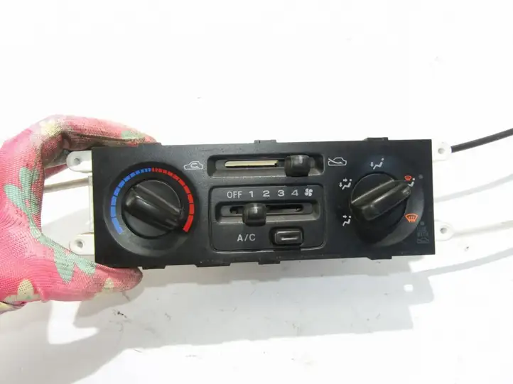 Subaru Forester SF (2000 - 2003) Блок управления климат-контролем — фото 2